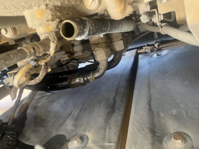 CAT320油圧ホース