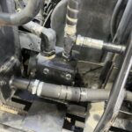 重機の中にあるホース